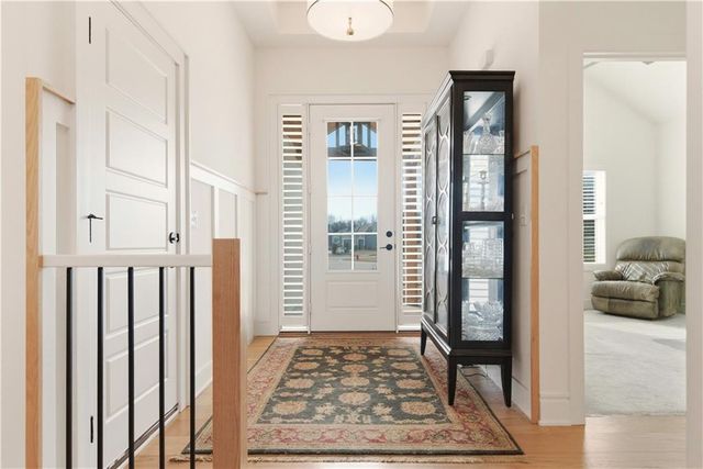 1121 SW Brookside Court, Lee's Summit, MO 64064