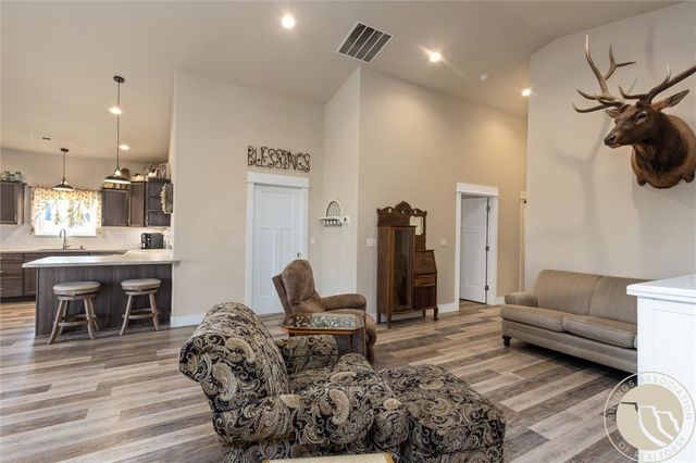 945 S 84th Street W, Billings, MT 59106