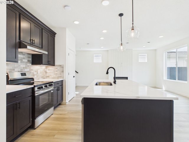 2018 Nw 17TH Pl, Battle Ground, WA 98604