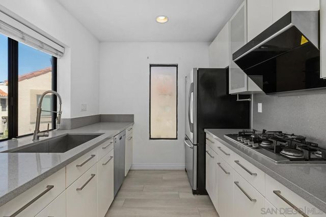 8476 New Salem St 78, San Diego, CA 92126