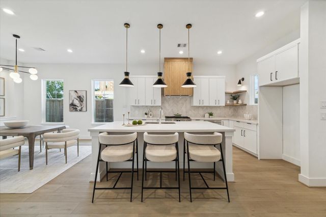 1223 Prince Street, Houston, TX 77008