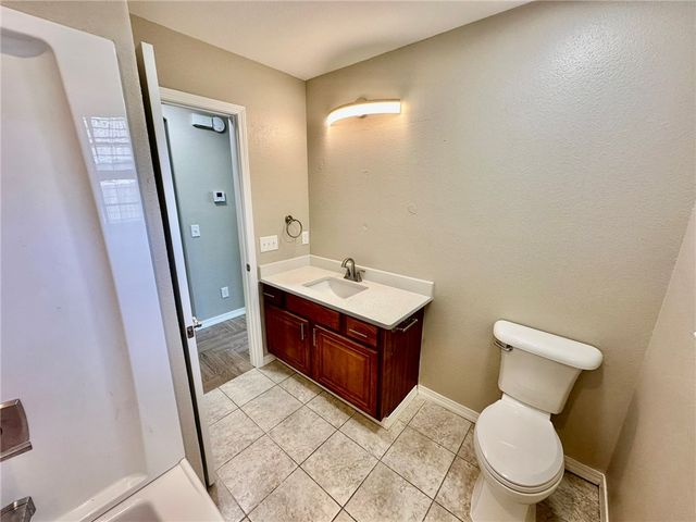 6 Roessler Lane, Bella Vista, AR 72715