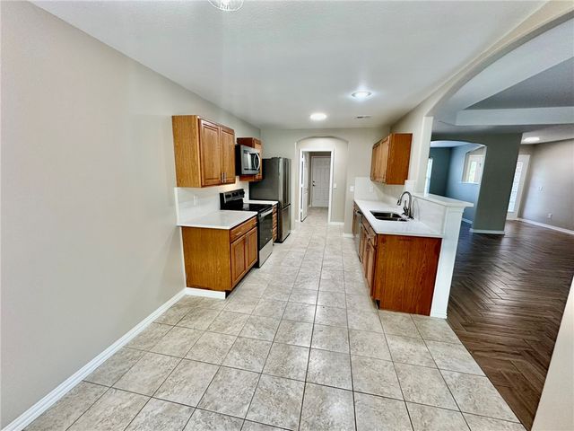 6 Roessler Lane, Bella Vista, AR 72715