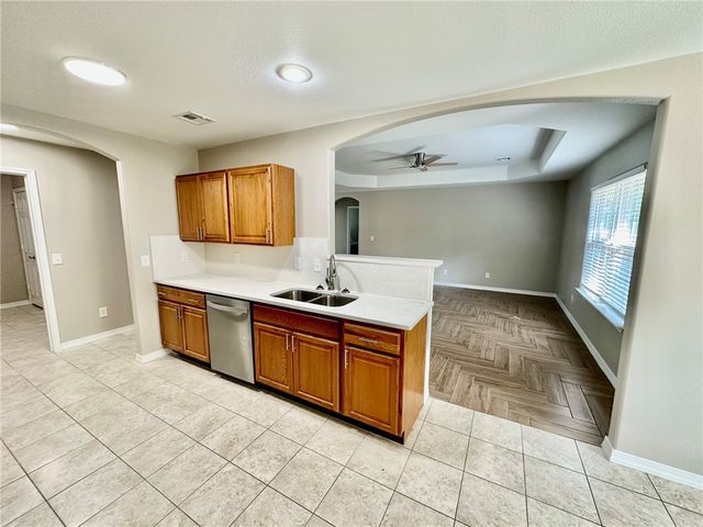 6 Roessler Lane, Bella Vista, AR 72715