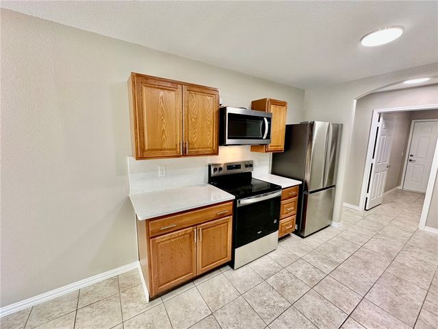 6 Roessler Lane, Bella Vista, AR 72715