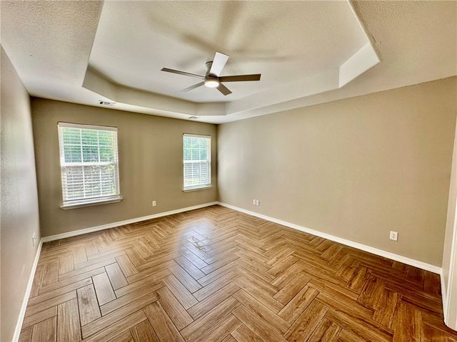 6 Roessler Lane, Bella Vista, AR 72715