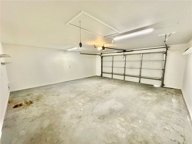 6 Roessler Lane, Bella Vista, AR 72715