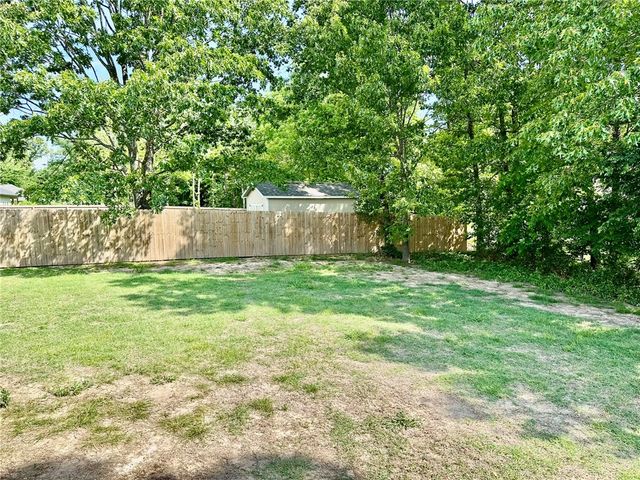 6 Roessler Lane, Bella Vista, AR 72715