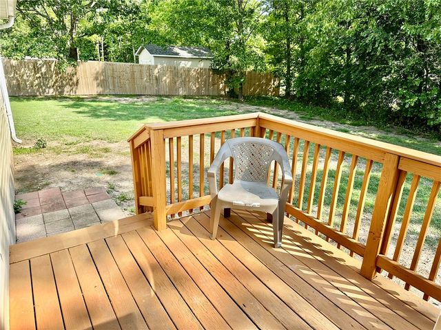 6 Roessler Lane, Bella Vista, AR 72715