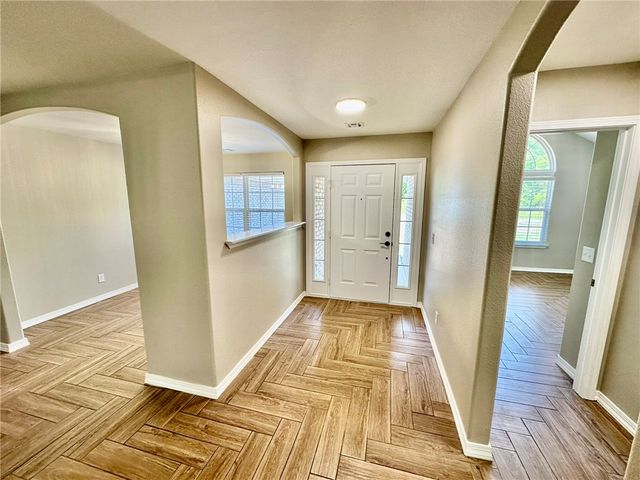6 Roessler Lane, Bella Vista, AR 72715