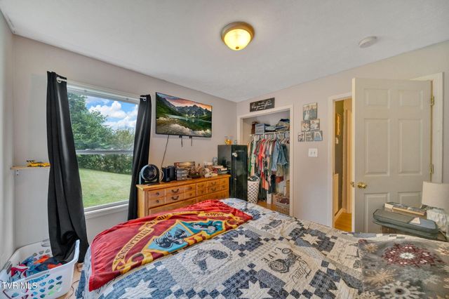 375 South Sky, Kingsport, TN 37660