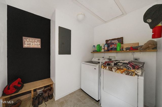 375 South Sky, Kingsport, TN 37660