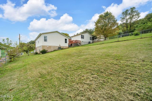 375 South Sky, Kingsport, TN 37660