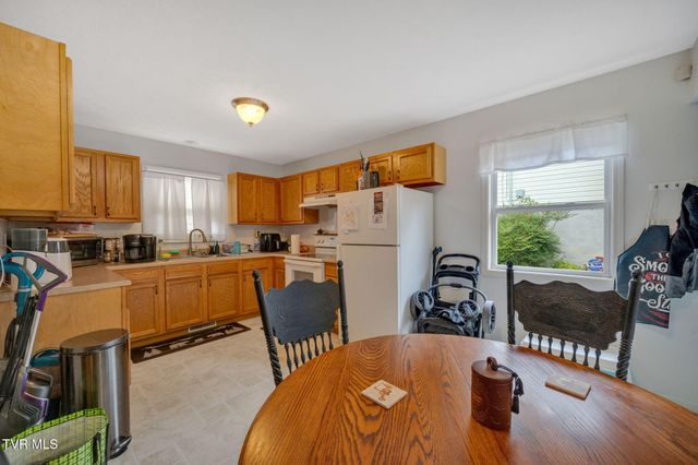 375 South Sky, Kingsport, TN 37660