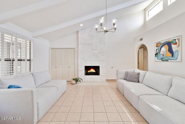 7025 SAN MARINO Drive, El Paso, TX 79912