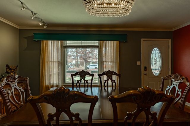 101 Southwood Dr, Dickson, TN 37055