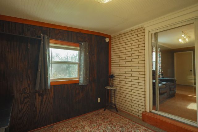 101 Southwood Dr, Dickson, TN 37055