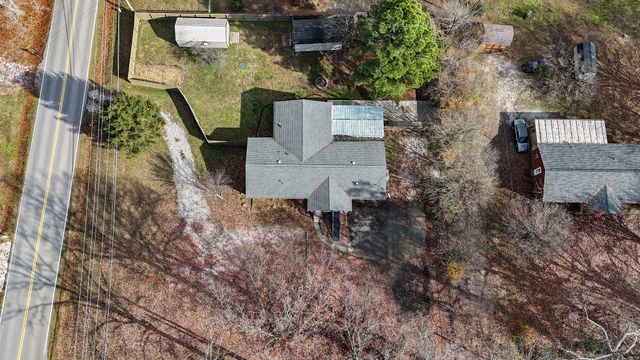 101 Southwood Dr, Dickson, TN 37055
