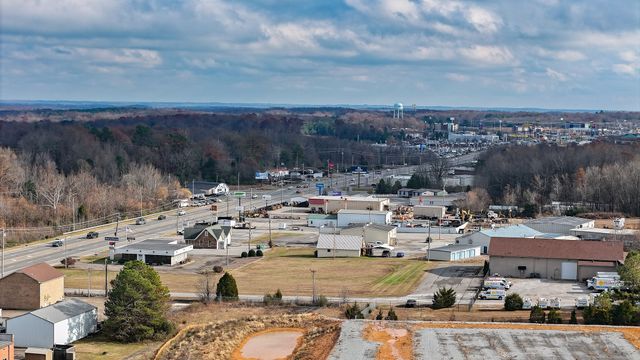 101 Southwood Dr, Dickson, TN 37055