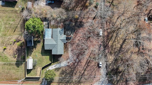 101 Southwood Dr, Dickson, TN 37055