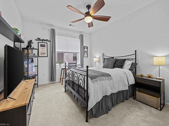 1725 Dromolin Dr Ste 303, Virginia Beach, VA 23456