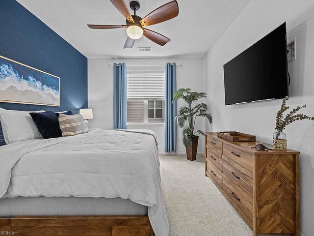 1725 Dromolin Dr Ste 303, Virginia Beach, VA 23456