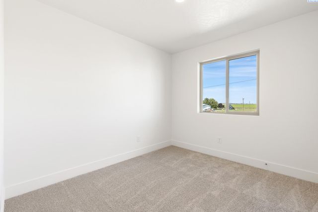 7480 Grapevine Ct, West Richland, WA 99353