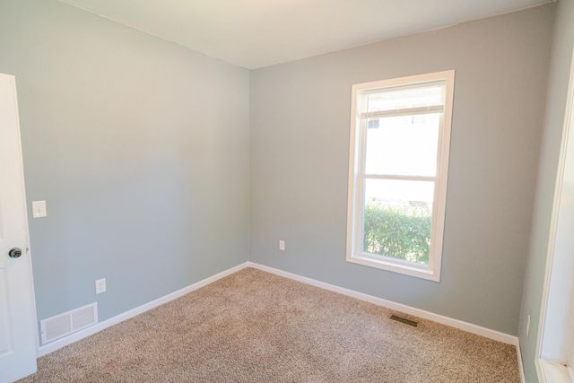 66 E Isabella Avenue, Muskegon City, MI 49442