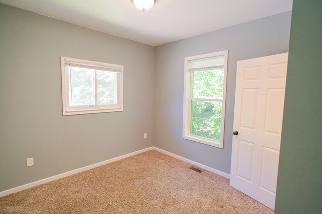 66 E Isabella Avenue, Muskegon City, MI 49442