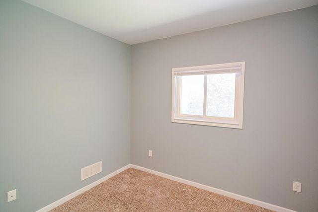 66 E Isabella Avenue, Muskegon City, MI 49442