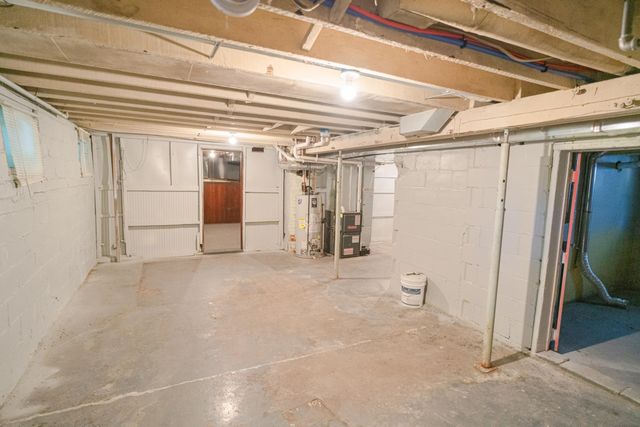 66 E Isabella Avenue, Muskegon City, MI 49442