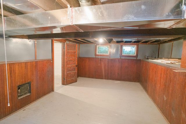 66 E Isabella Avenue, Muskegon City, MI 49442