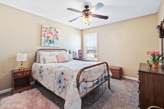 4445 Robertson Gin Road, Hernando, MS 38632