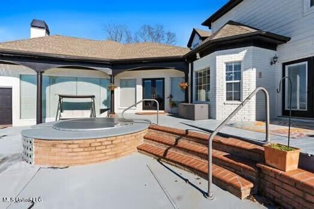 4445 Robertson Gin Road, Hernando, MS 38632