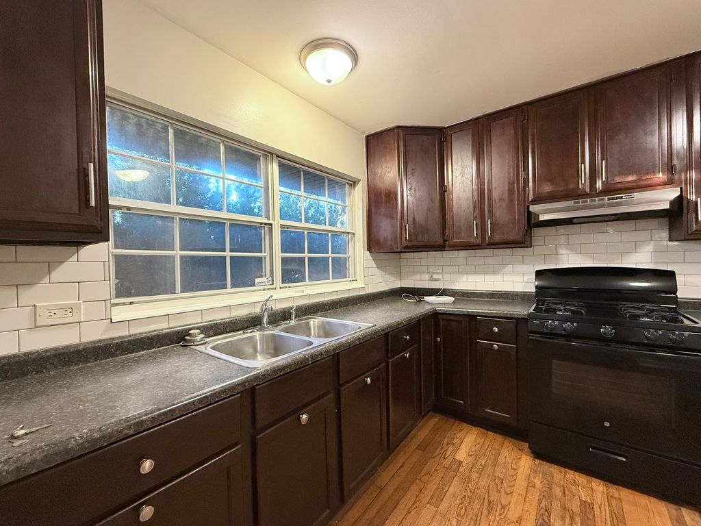 3515 Bordeaux Court, Hazel Crest, IL 60429 — photo 2