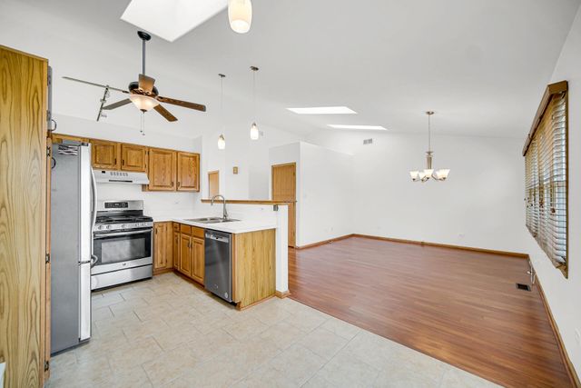 8535 Taney Street, Merrillville, IN 46410