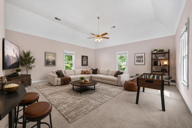 846 LANCELOT CIR, Collierville, TN 38017