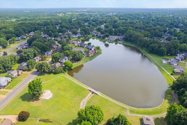 846 LANCELOT CIR, Collierville, TN 38017