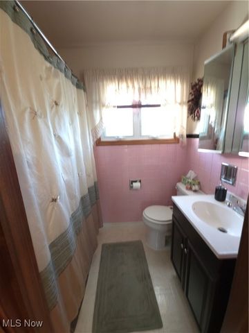 1843 Township Road 378, Steubenville, OH 43952