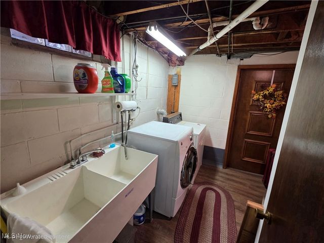 1843 Township Road 378, Steubenville, OH 43952