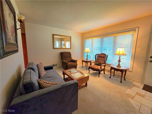 1843 Township Road 378, Steubenville, OH 43952