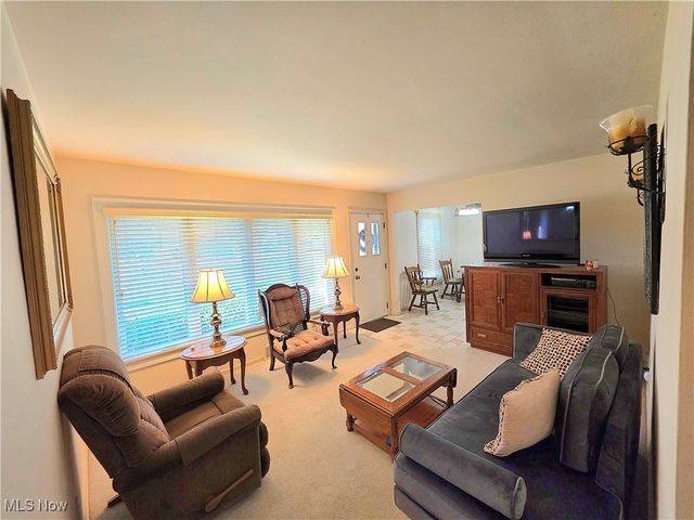 1843 Township Road 378, Steubenville, OH 43952