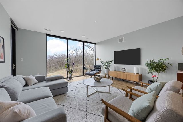 1 University Way 202, Iowa City, IA 52246