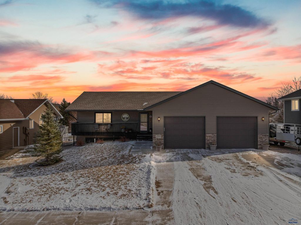 2914 GREENWOOD TRAIL, Sturgis, SD 57785