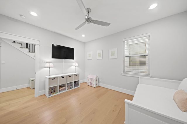 4219 Dickson Street, Houston, TX 77007