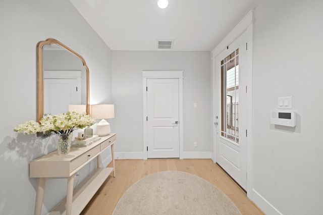 4219 Dickson Street, Houston, TX 77007