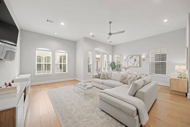 4219 Dickson Street, Houston, TX 77007