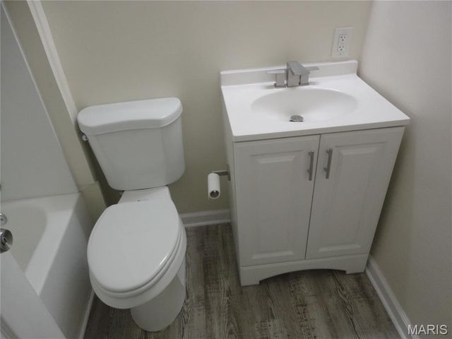 11615 Mehl Avenue, Florissant, MO 63033