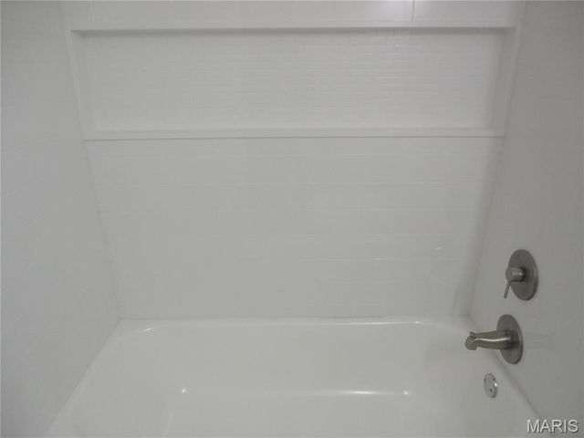 11615 Mehl Avenue, Florissant, MO 63033