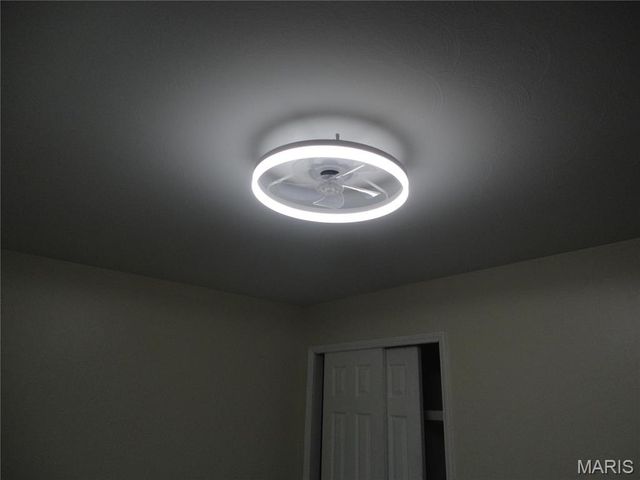 11615 Mehl Avenue, Florissant, MO 63033